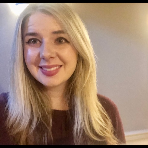 Meet your Posher, Jessica - Picture 1 of 1